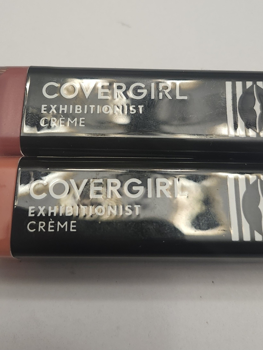 COVERGIRL Exhibitionist Crème Lipstick — Ravishing Rose 410 & Peach High 490 New